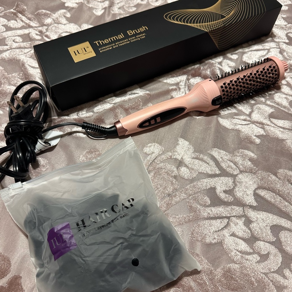 Pink Thermal Hair Brush with Cap